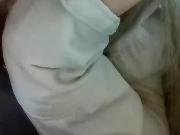 layannalea from Chaturbate