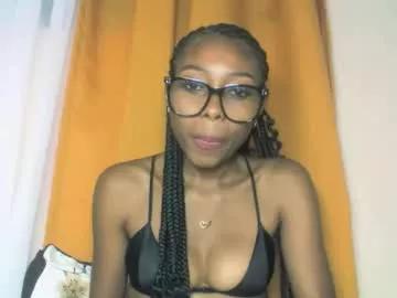 layannek from Chaturbate