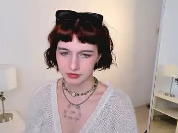 leelooyolo from Chaturbate