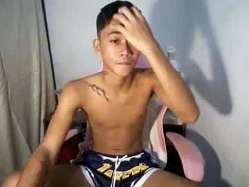leemoreno18 from Chaturbate