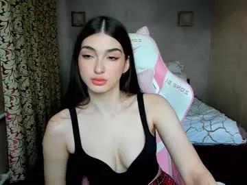 leila_4ever from Chaturbate