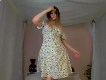 leila_chic from Chaturbate