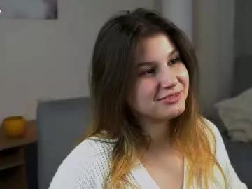 leila_chic from Chaturbate