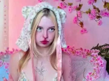 leiladwight from Chaturbate