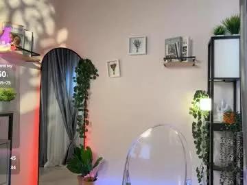 lela_ryan from Chaturbate
