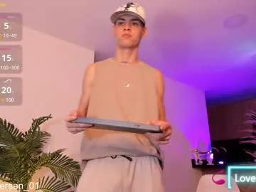 lennercollins_ from Chaturbate