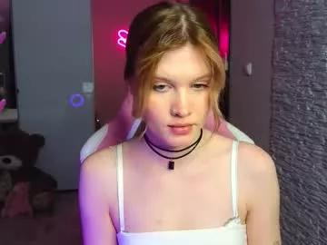 leo_kitty__ on Chaturbate