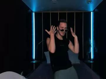 leo_mooree from Chaturbate is Freechat