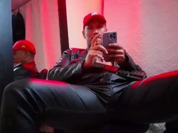 leonnardojaramillo from Chaturbate is Freechat