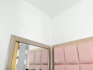 lesly_snyder from Chaturbate