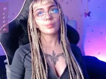 lessboobs_gh from Chaturbate