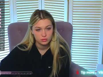 lesslimood from Chaturbate
