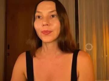 lessya_magic from Chaturbate