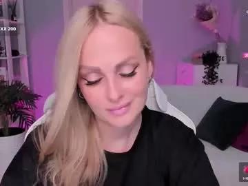 libby_nora from Chaturbate