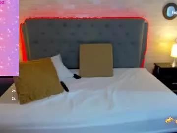 liittle_sunflower from Chaturbate