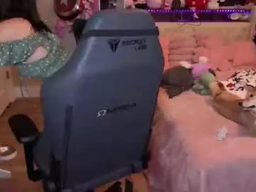 lil__bunny2005 from Chaturbate