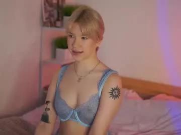 lil_chery from Chaturbate