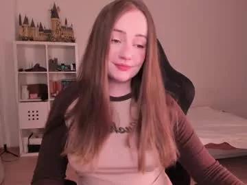 lil_happiness from Chaturbate