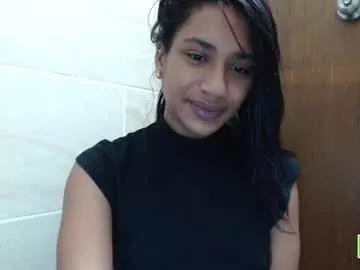 lil_ith from Chaturbate