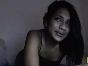 lil_ith from Chaturbate
