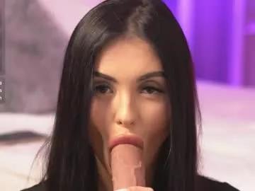 lila_hottie_rosie from Chaturbate