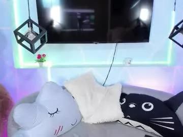 lila_noa from Chaturbate