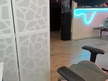 lilbina from Chaturbate