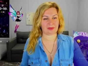 lili_crossi from Chaturbate