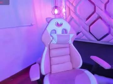 lili_evanss from Chaturbate