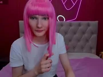 lili_flowerr from Chaturbate