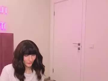 lili_flowerr from Chaturbate