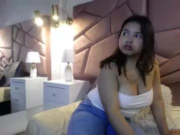 Liliana_pink webcams show profile image 