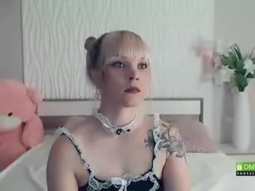 lilianafoxy from Chaturbate