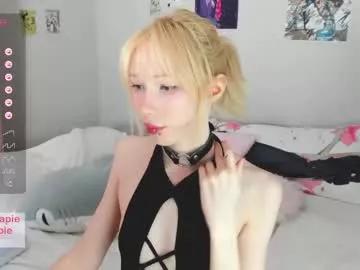 lilicapie from Chaturbate