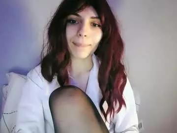 lilirose_x from Chaturbate