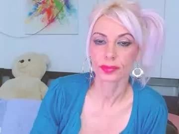 lillianasara from Chaturbate
