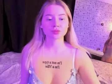 lillie_berry from Chaturbate