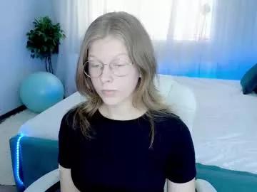 lilly_belly from Chaturbate