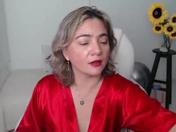 lilly_milf from Chaturbate