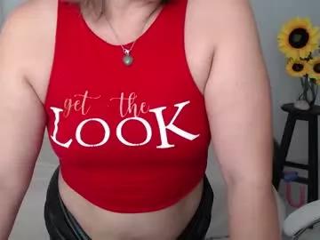lilly_milf from Chaturbate