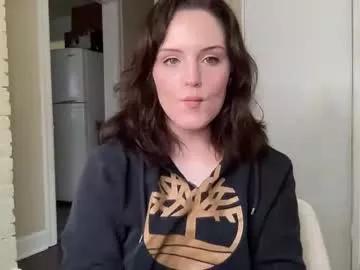 lillyadams222 from Chaturbate