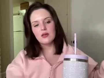 lillyadams222 from Chaturbate