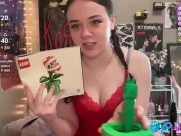 lillyriverss from Chaturbate