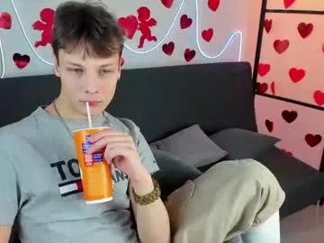 lilteddyboy from Chaturbate