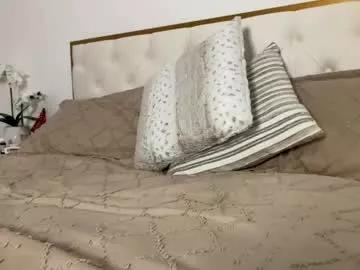 lily_charm from Chaturbate