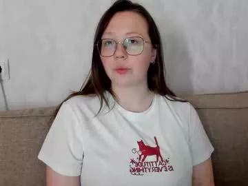 lily_cheys from Chaturbate