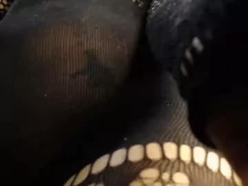 lily_robertss_ from Chaturbate