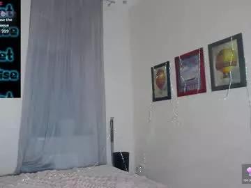 lilyahot68 from Chaturbate