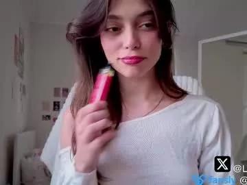 lilyewing_ from Chaturbate