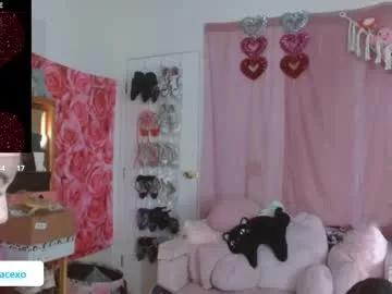 lilygracexoxo from Chaturbate